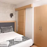 Gulec & - Special Category 4*