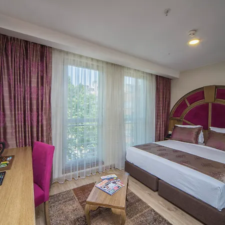 Gulec & - Special Category Istanbulská provincie