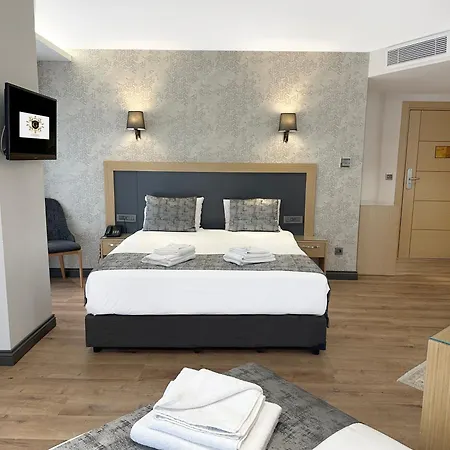 Gulec & - Special Category 4*